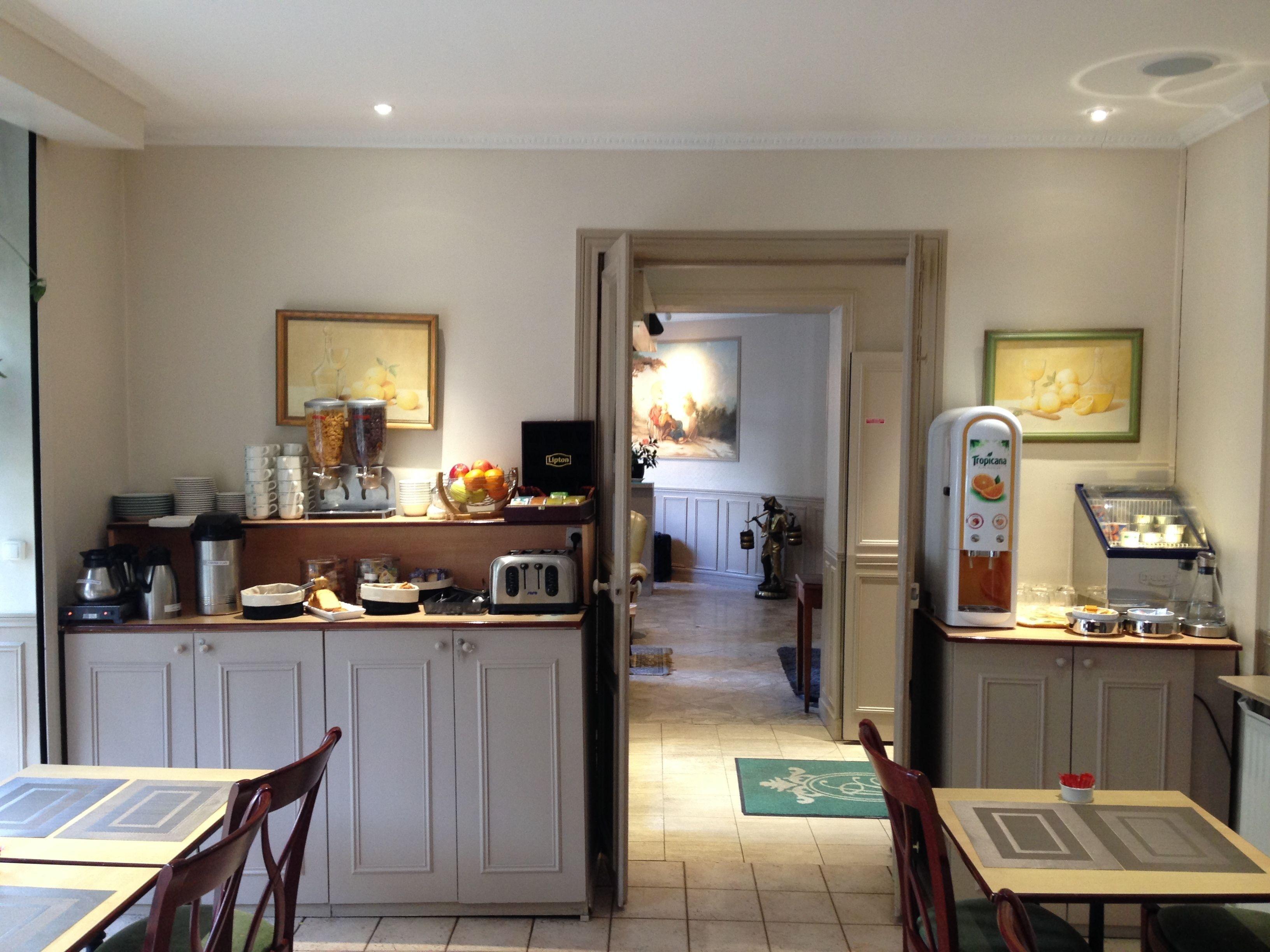 Hotel Prince Albert Gare De Lyon 3*